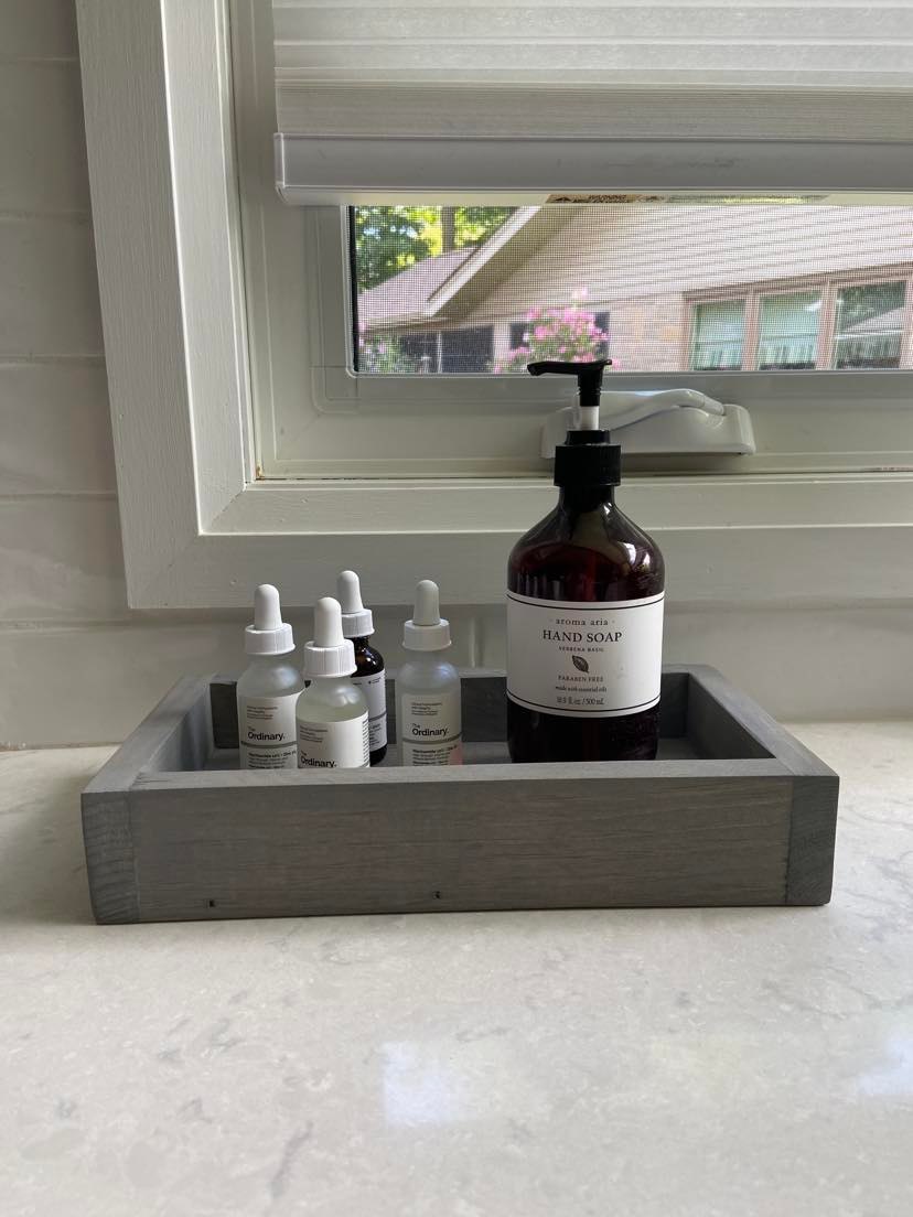 Cosmetic Tray